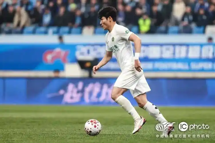 NBA联赛：达拉斯独行侠 VS 菲尼克斯太阳